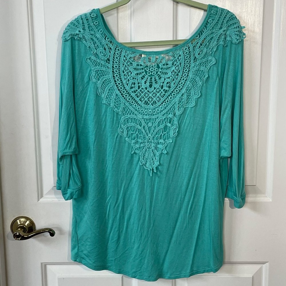 Ellie and Kate Dolman Top